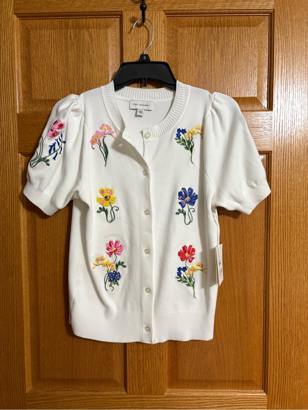 White Floral Embroidered Puff-Sleeve Cardigan by Free Assembly